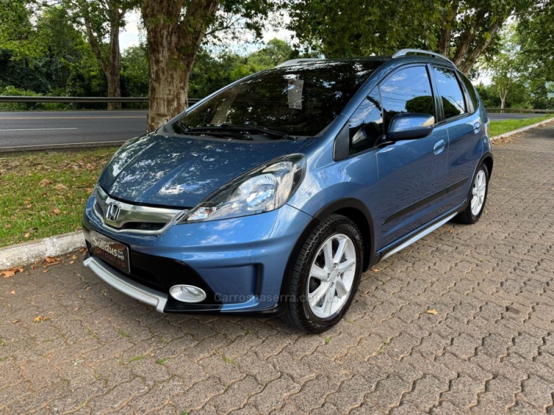 fit 1.5 twist 16v flex 4p automatico 2013 dois irmaos