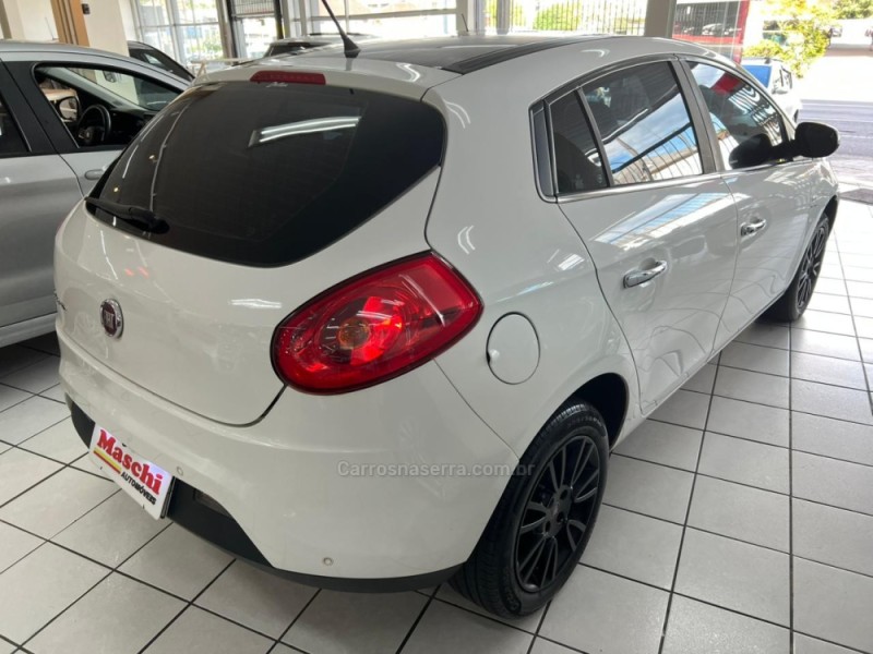 BRAVO 1.8 ESSENCE 16V FLEX 4P AUTOMATIZADO - 2013 - CAXIAS DO SUL