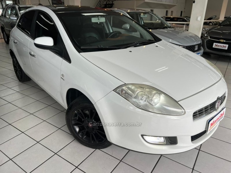 BRAVO 1.8 ESSENCE 16V FLEX 4P AUTOMATIZADO - 2013 - CAXIAS DO SUL