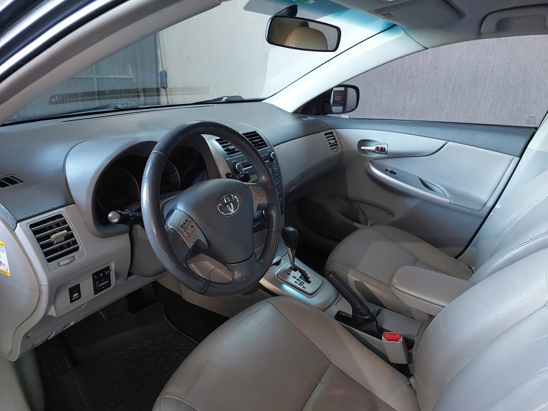 COROLLA 2.0 XEI 16V FLEX 4P AUTOMÁTICO - 2011 - SãO SEBASTIãO DO CAí