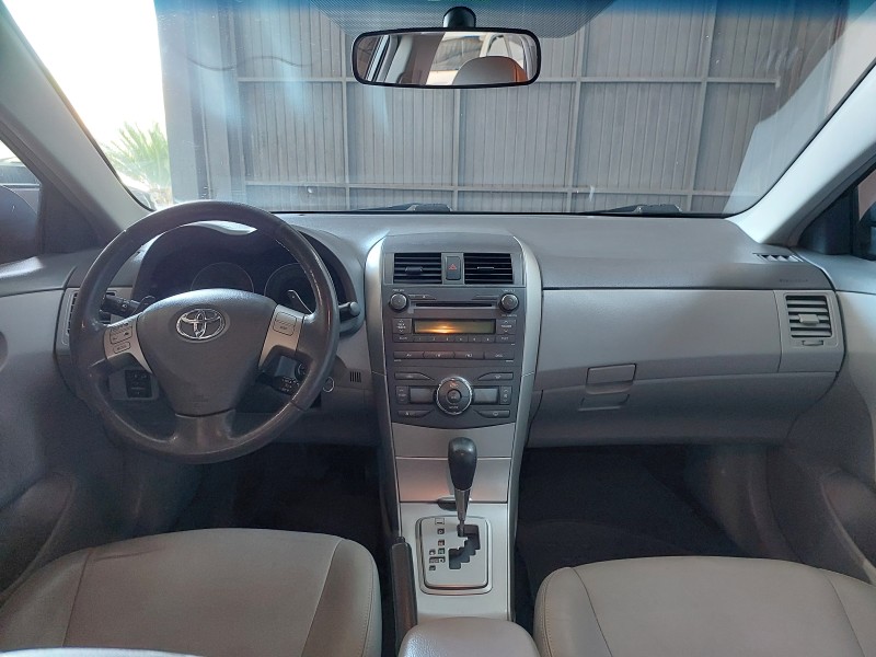 COROLLA 2.0 XEI 16V FLEX 4P AUTOMÁTICO - 2011 - SãO SEBASTIãO DO CAí