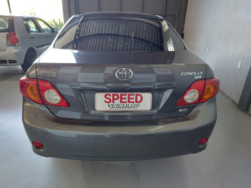 COROLLA 2.0 XEI 16V FLEX 4P AUTOMÁTICO - 2011 - SãO SEBASTIãO DO CAí