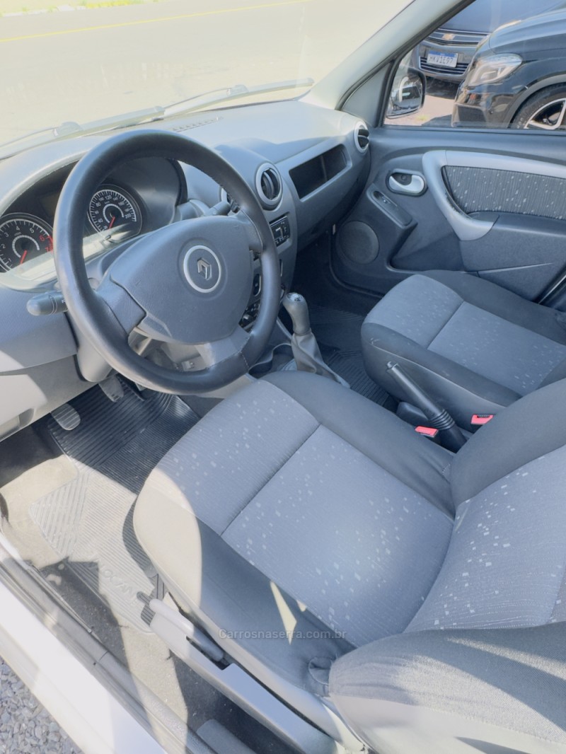 LOGAN 1.6 PRIVILÈGE 8V FLEX 4P MANUAL - 2011 - NOVO HAMBURGO