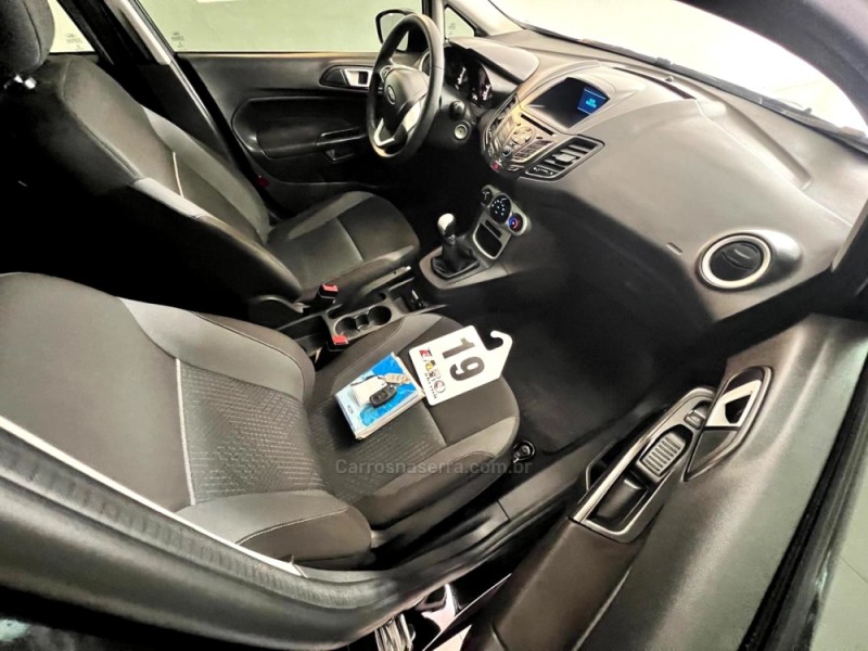 FIESTA 1.6 SE HATCH 16V FLEX 4P MANUAL - 2019 - CARLOS BARBOSA