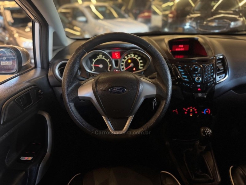 FIESTA 1.6 SE SEDAN 16V FLEX 4P MANUAL - 2011 - NOVO HAMBURGO