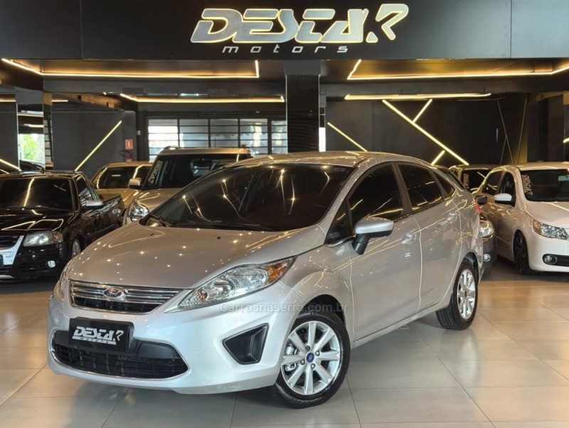 FIESTA 1.6 SE SEDAN 16V FLEX 4P MANUAL