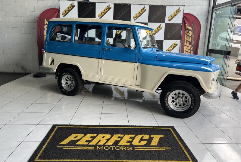 RURAL WILLYS  - 1971 - PORTãO