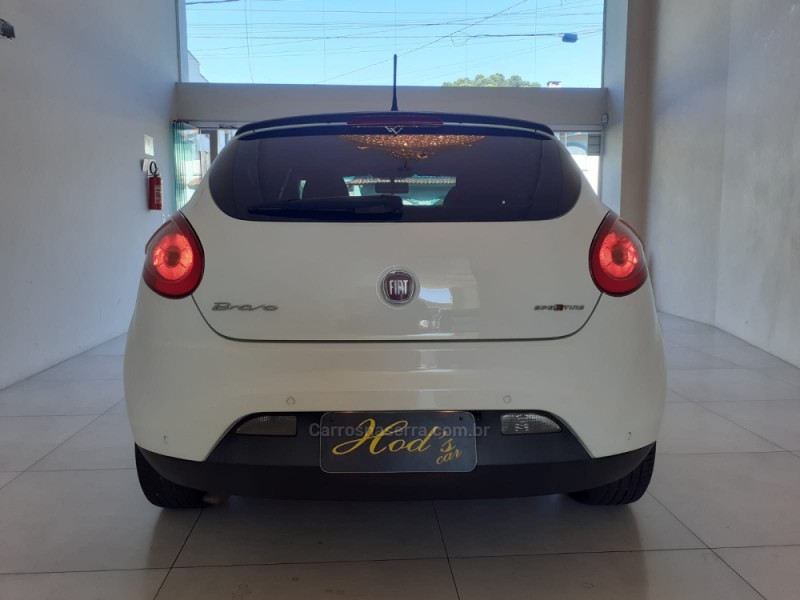 BRAVO 1.8 SPORTING 16V FLEX 4P AUTOMATIZADO - 2013 - CANELA