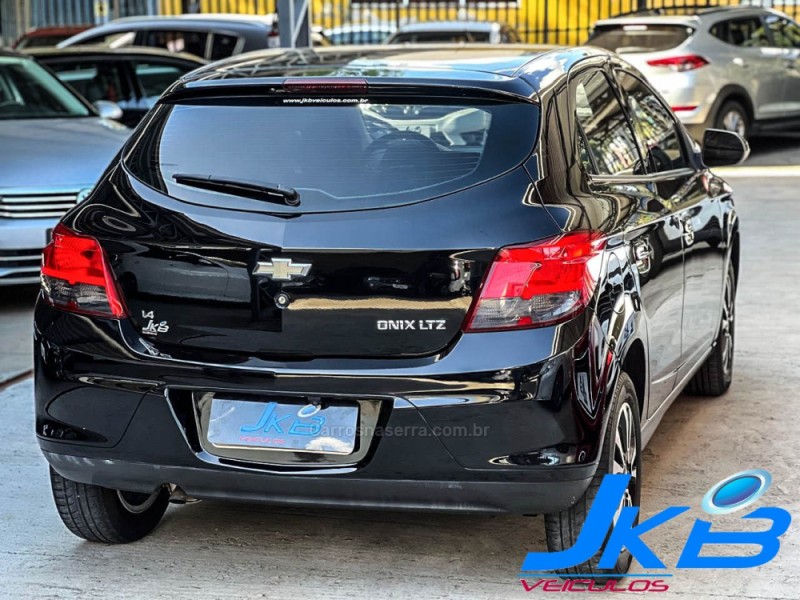 ONIX 1.4 MPFI LTZ 8V FLEX 4P MANUAL - 2014 - NOVO HAMBURGO