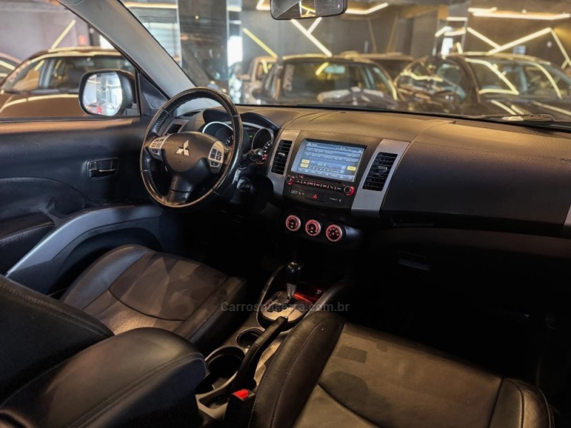 OUTLANDER 2.0 16V GASOLINA 4P AUTOMÁTICO - 2013 - NOVO HAMBURGO