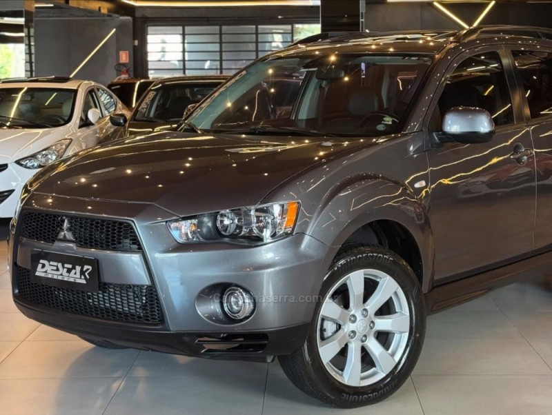 OUTLANDER 2.0 16V GASOLINA 4P AUTOMÁTICO - 2013 - NOVO HAMBURGO