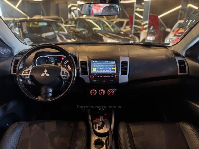 OUTLANDER 2.0 16V GASOLINA 4P AUTOMÁTICO - 2013 - NOVO HAMBURGO