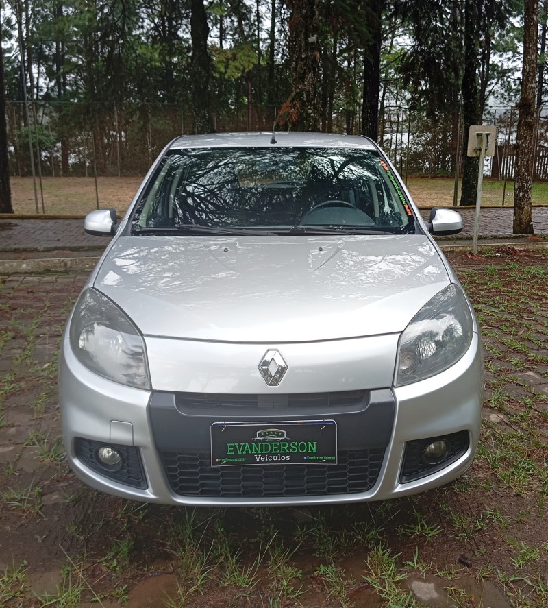 SANDERO 1.6 EXPRESSION 8V HI-TORQUE FLEX 4P MANUAL - 2014 - CAXIAS DO SUL