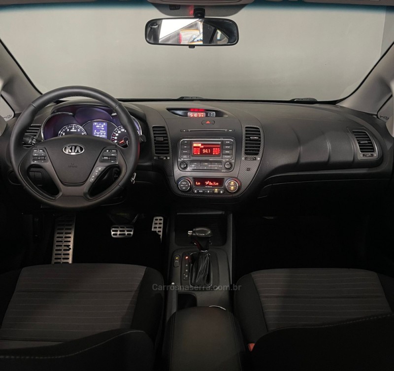 CERATO 1.6 SX 16V FLEX 4P AUTOMÁTICO - 2014 - PORTãO