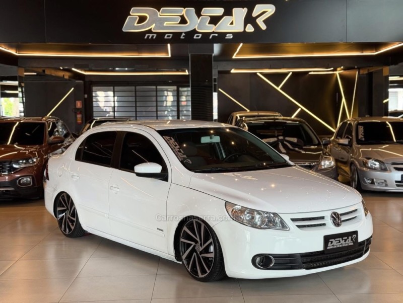 VOYAGE 1.0 MI TRENDLINE 8V FLEX 4P MANUAL - 2013 - NOVO HAMBURGO