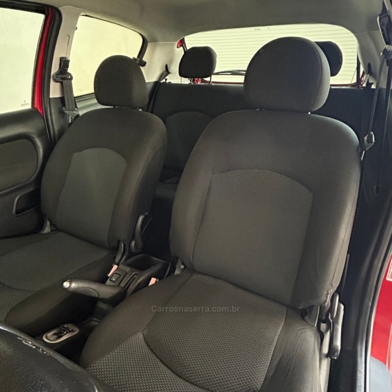 207 1.4 XR 8V FLEX 2P MANUAL - 2013 - VACARIA