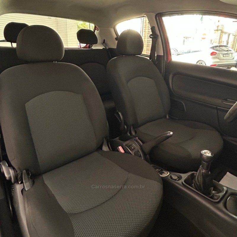 207 1.4 XR 8V FLEX 2P MANUAL - 2013 - VACARIA