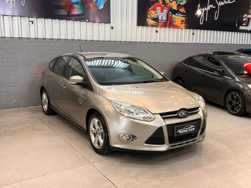 FOCUS 1.6 SE 16V FLEX 4P MANUAL - 2015 - CAXIAS DO SUL