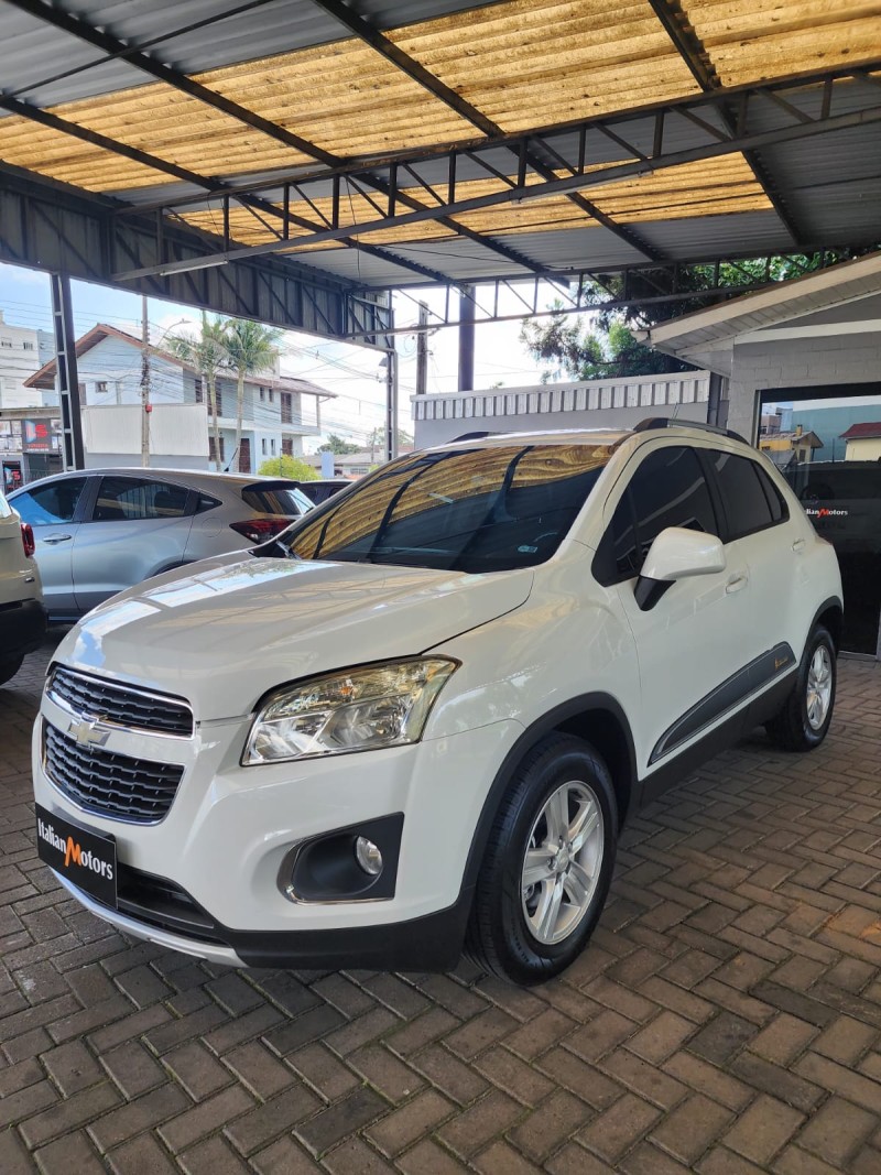 TRACKER 1.8 MPFI FREERIDE 4X2 16V FLEX 4P MANUAL - 2014 - CAXIAS DO SUL