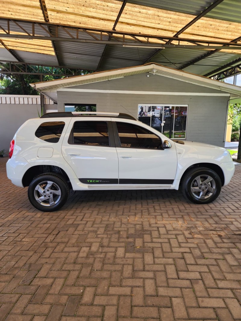 DUSTER 2.0 TECH ROAD II 4X2 16V FLEX 4P AUTOMÁTICO - 2013 - CAXIAS DO SUL