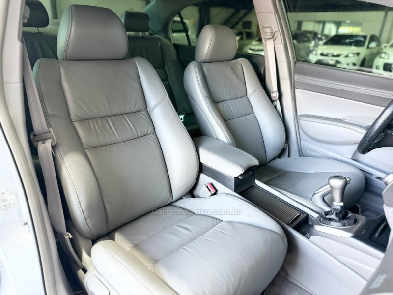 CIVIC 1.8 LXS 16V FLEX 4P MANUAL - 2008 - NOVO HAMBURGO