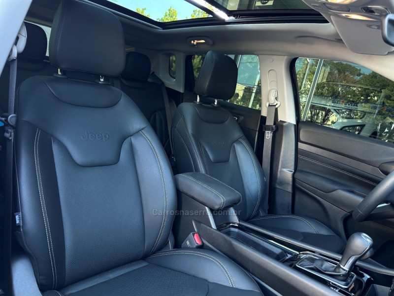 COMPASS 1.3 SPORT T270 16V TURBO FLEX 4P AUTOMÁTICO - 2025 - GUAPORé