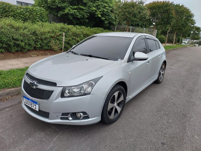 CRUZE 1.8 LT 16V FLEX 4P MANUAL