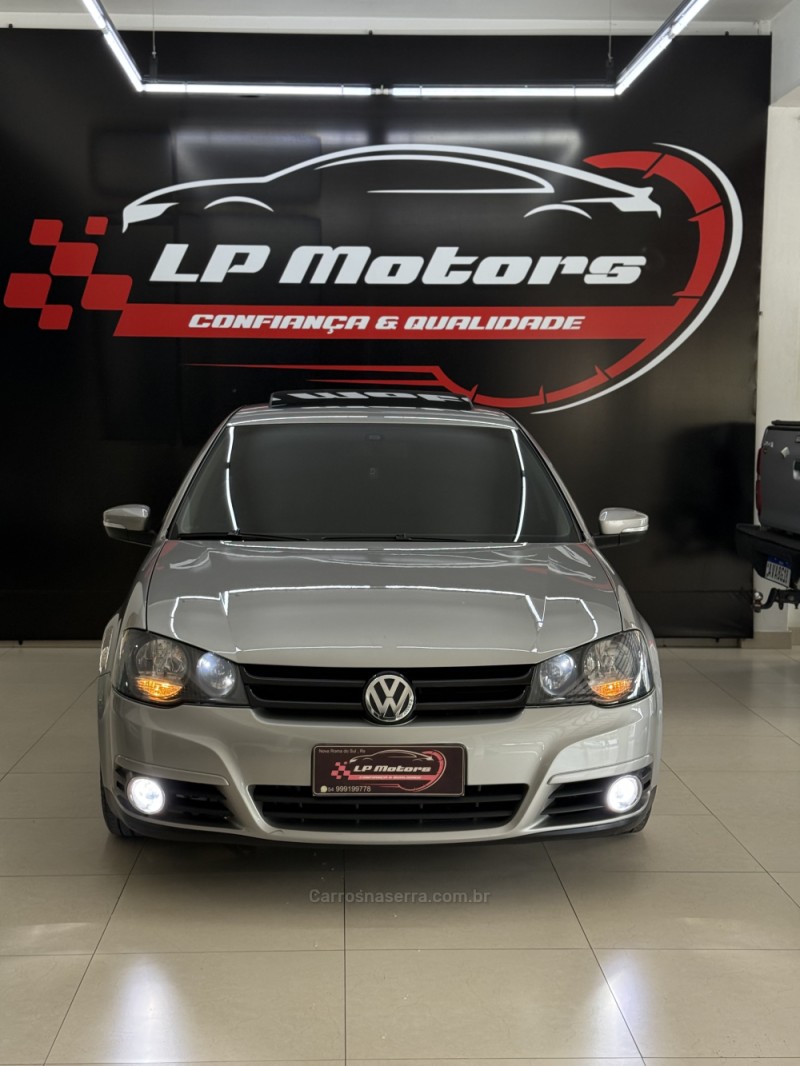 GOLF 1.6 MI SPORTLINE 8V FLEX 4P MANUAL - 2013 - FARROUPILHA