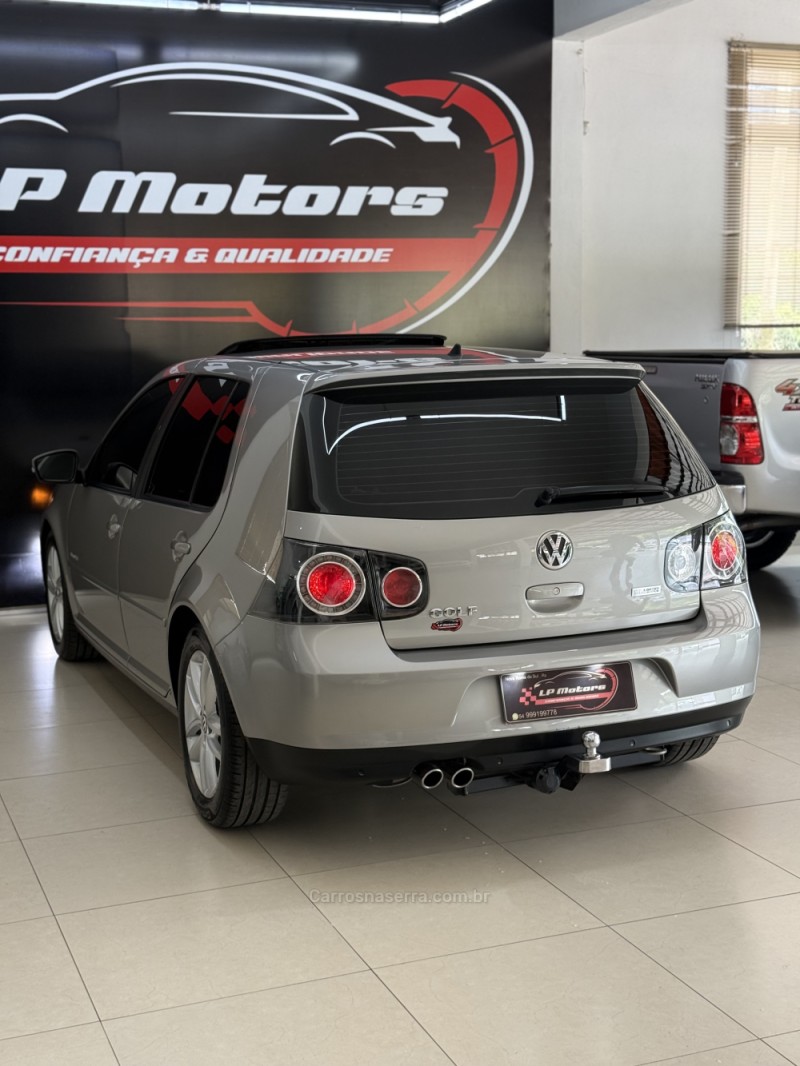 GOLF 1.6 MI SPORTLINE 8V FLEX 4P MANUAL - 2013 - FARROUPILHA