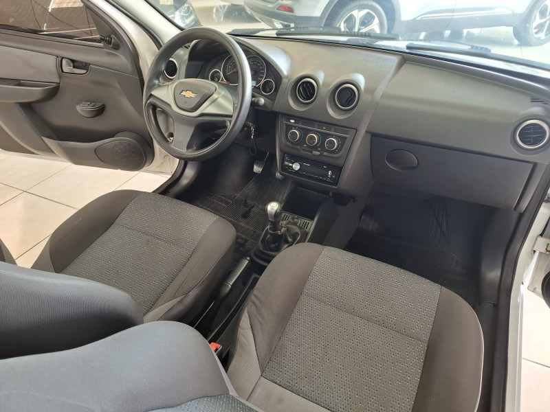 CELTA 1.0 MPFI LT 8V FLEX 4P MANUAL - 2012 - FARROUPILHA