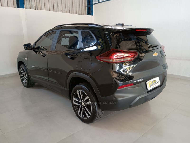 TRACKER 1.0 12V LT TURBO FLEX 4P AUTOMÁTICO - 2024 - VACARIA