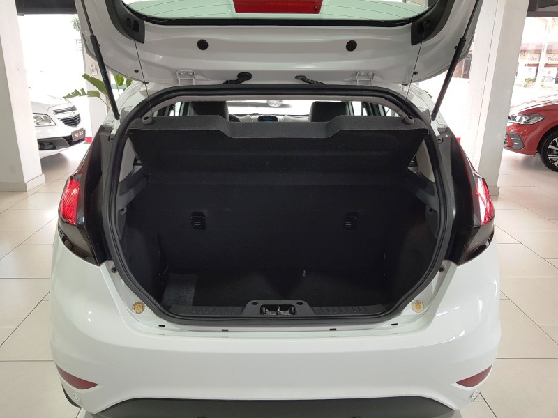 FIESTA 1.6 TITANIUM HATCH 16V FLEX 4P AUTOMÁTICO - 2016 - CAXIAS DO SUL