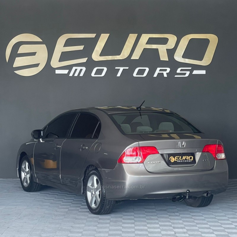 CIVIC 1.8 LXS 16V GASOLINA 4P MANUAL - 2007 - PORTãO