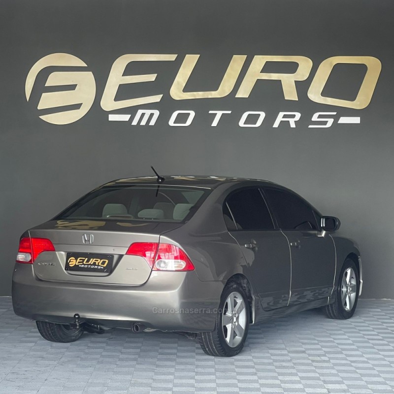 CIVIC 1.8 LXS 16V GASOLINA 4P MANUAL - 2007 - PORTãO