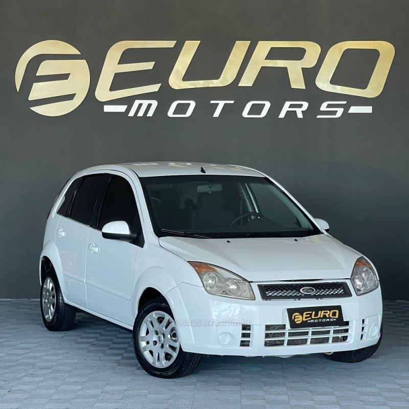 FIESTA 1.0 MPI HATCH 8V FLEX 4P MANUAL - 2010 - PORTãO