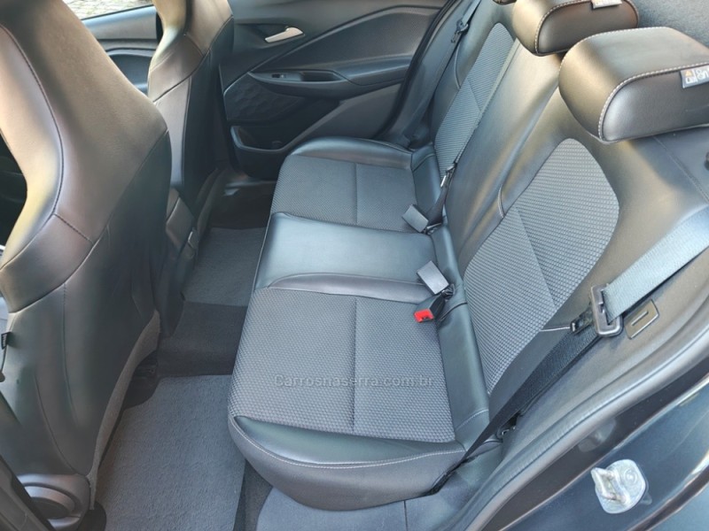 ONIX 1.0 LTZ 12V TURBO FLEX 4P AUTOMÁTICO - 2025 - GUAPORé