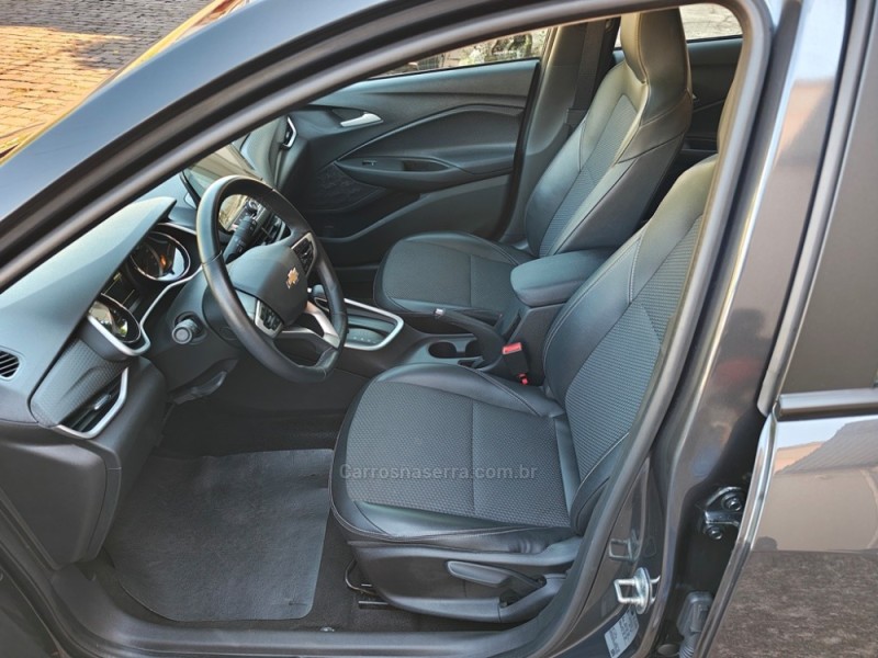 ONIX 1.0 LTZ 12V TURBO FLEX 4P AUTOMÁTICO - 2025 - GUAPORé