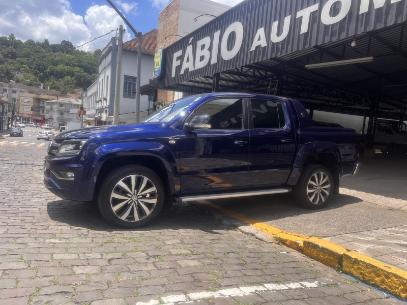 AMAROK 3.0 V6 EXTREME CD DIESEL 4X4 AT 4P AUTOMÁTICO - 2021 - GARIBALDI