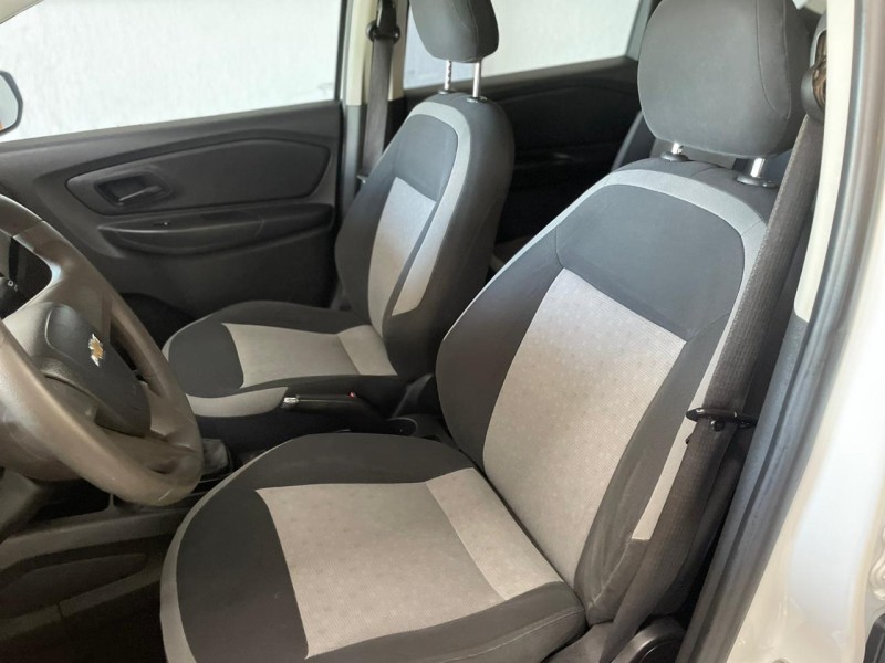 SPIN 1.8 LS 8V FLEX 4P MANUAL - 2016 - BOM PRINCíPIO