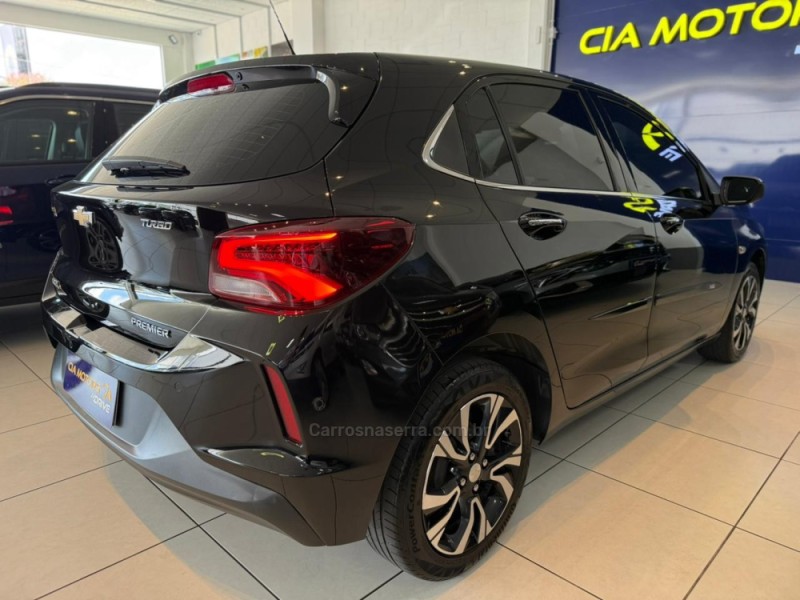 ONIX 1.0 PREMIER II 12V TURBO FLEX 4P AUTOMÁTICO - 2023 - SãO LEOPOLDO