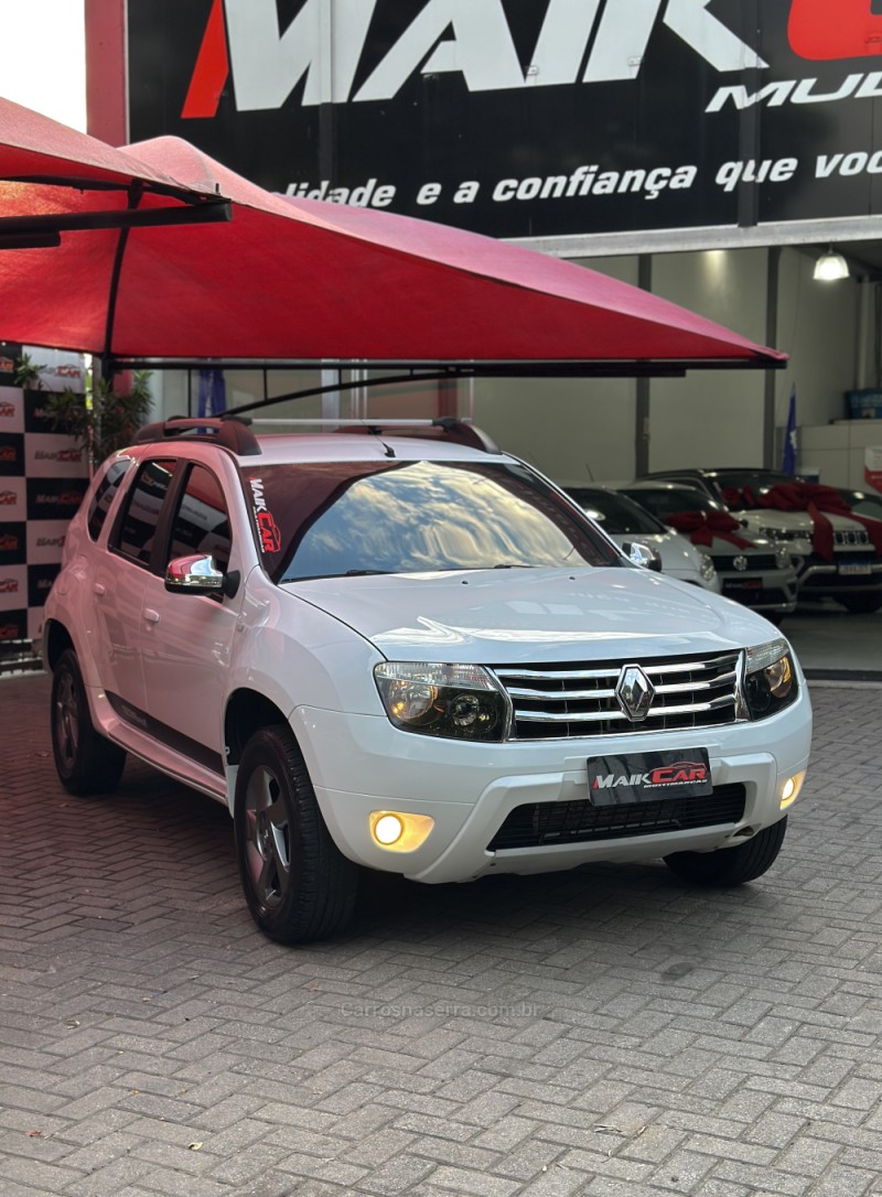 DUSTER 1.6 TECH ROAD 4X2 16V FLEX 4P MANUAL - 2014 - ESTâNCIA VELHA