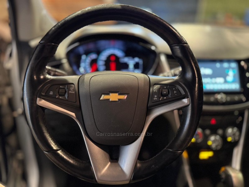 TRACKER 1.4 16V TURBO FLEX LTZ AUTOMÁTICO - 2017 - FARROUPILHA