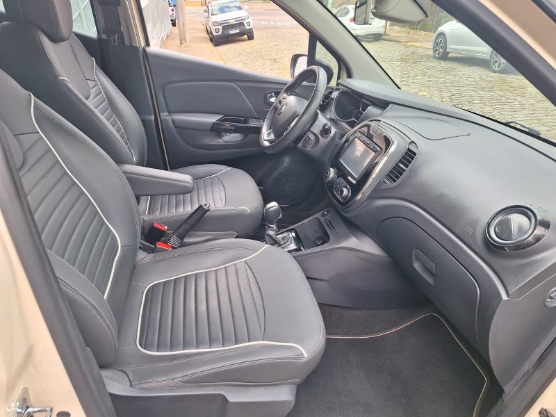 CAPTUR 2.0 16V FLEX INTENSE AUTOMÁTICO - 2019 - CAXIAS DO SUL