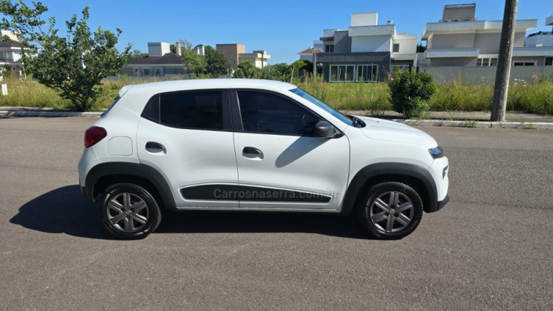 KWID 1.0 12V OUTSIDER FLEX 4P MANUAL - 2023 - BENTO GONçALVES