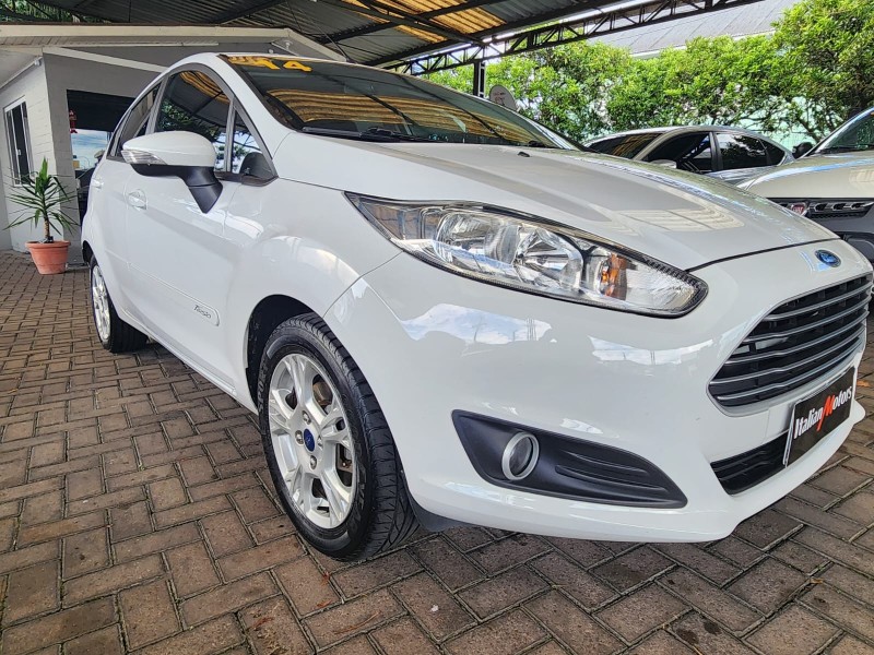 FIESTA 1.5 SE HATCH 16V FLEX 4P MANUAL - 2015 - CAXIAS DO SUL