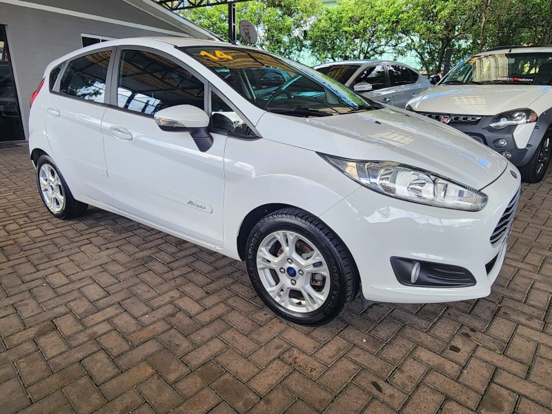 FIESTA 1.5 SE HATCH 16V FLEX 4P MANUAL - 2015 - CAXIAS DO SUL