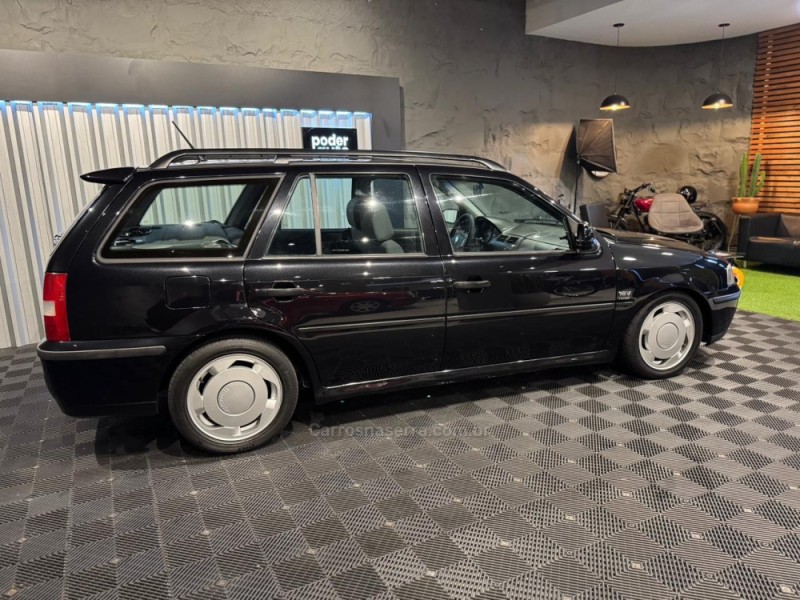 PARATI 1.0 MI 16V TURBO GASOLINA 4P MANUAL G.III - 2002 - FARROUPILHA