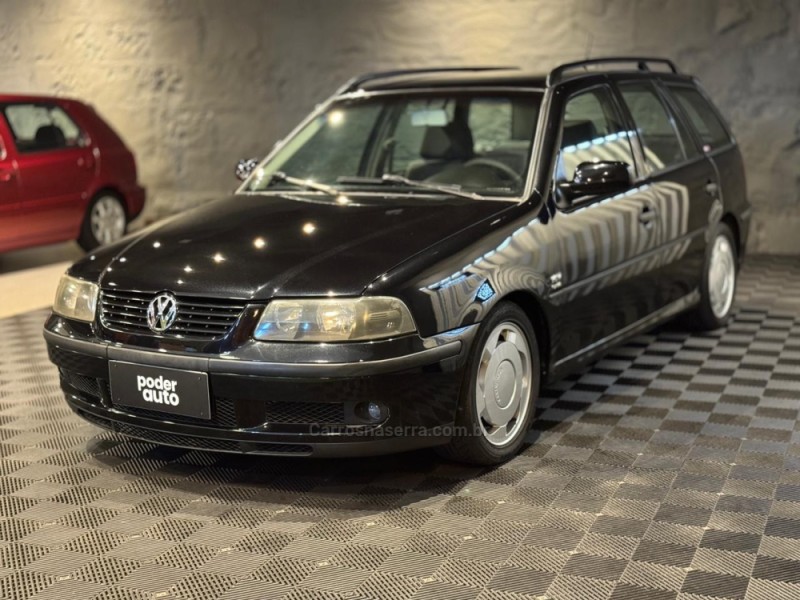 PARATI 1.0 MI 16V TURBO GASOLINA 4P MANUAL G.III - 2002 - FARROUPILHA