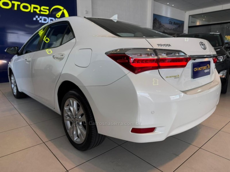 COROLLA 2.0 XEI 16V FLEX 4P AUTOMÁTICO - 2018 - SãO LEOPOLDO