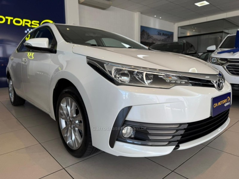 COROLLA 2.0 XEI 16V FLEX 4P AUTOMÁTICO - 2018 - SãO LEOPOLDO
